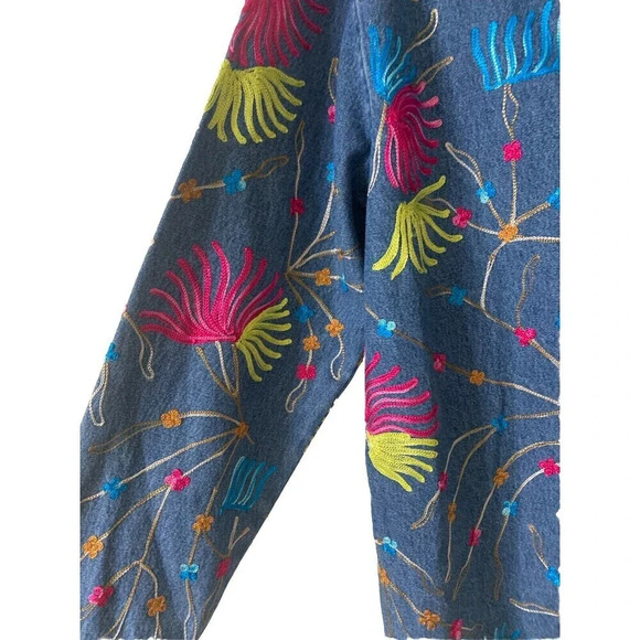 Vintage 90s New Direction Embroidered Denim Jacket Floral Women's M VGC (F6) - Picture 4 of 6